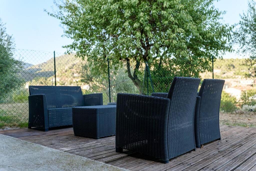 Appartement Le Jutini Caunes-Minervois Bagian luar foto